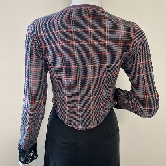 Tulip Creations Red and Black Houndstooth Lace Cuff Long Slv Henley Dolls Kill - Picture 3 of 6